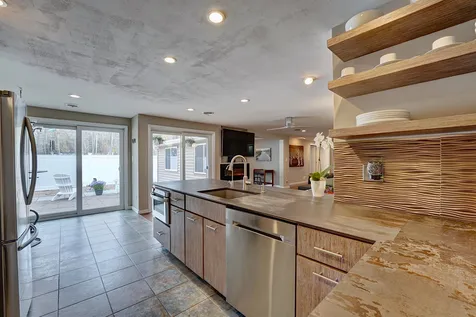 39 Dow Lane Rye NH 03870