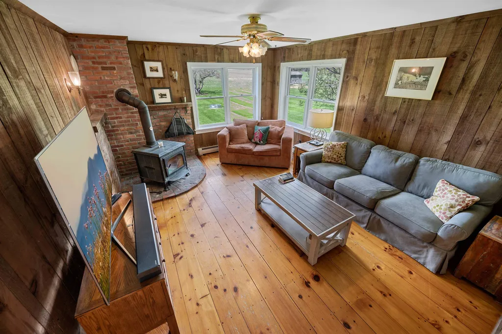 829 South Street New Haven VT 05472