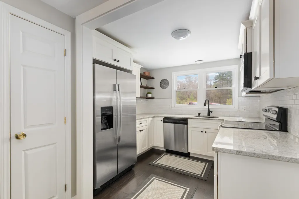9 Prospect Heights Peterborough NH 03458
