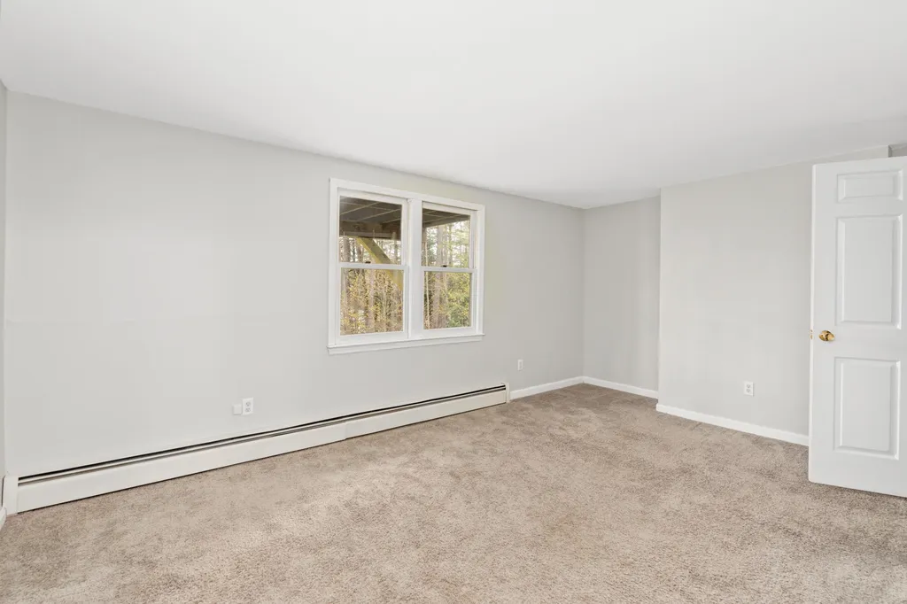 9 Prospect Heights Peterborough NH 03458