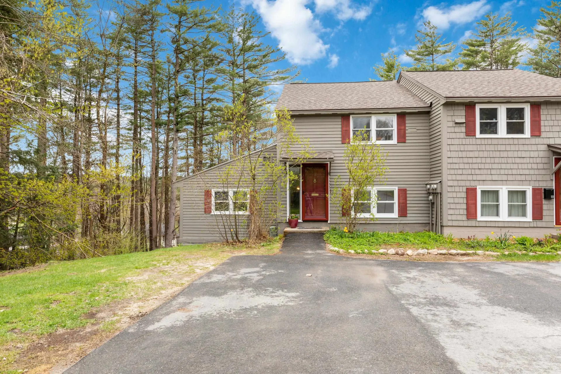 9 Prospect Heights Peterborough NH 03458