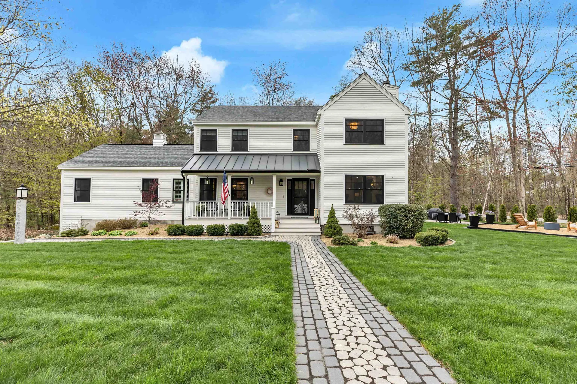 3 Scott Road Bedford NH 03110