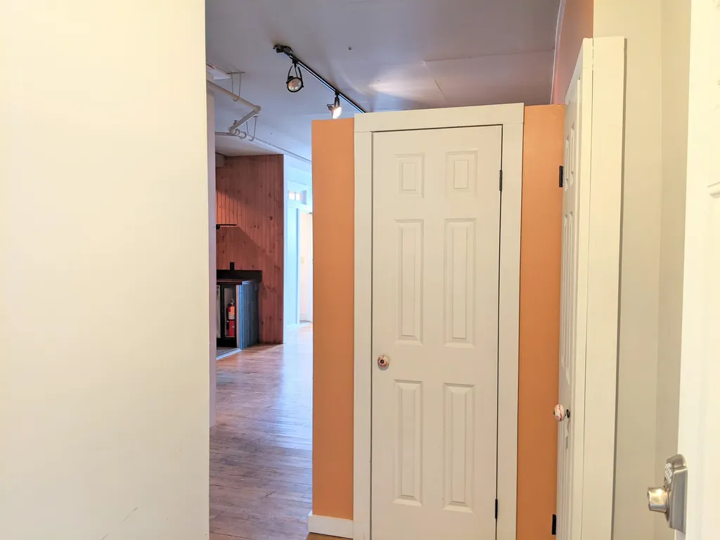 443 Railroad Street St. Johnsbury VT 05819