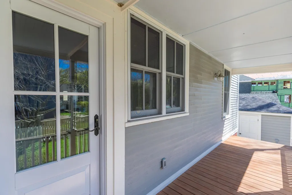 10 New Castle Avenue Portsmouth NH 03801