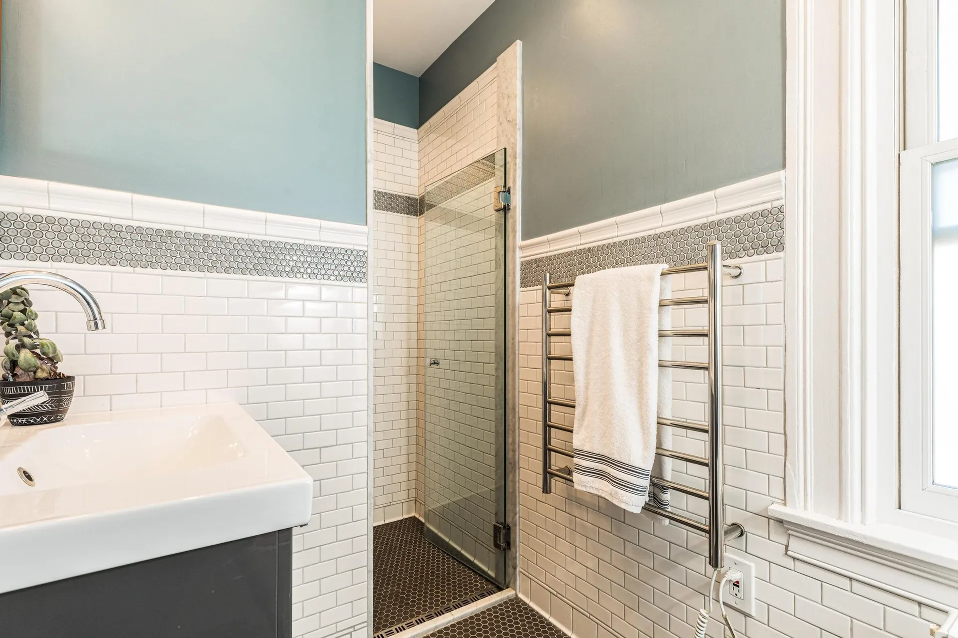 10 New Castle Avenue Portsmouth NH 03801