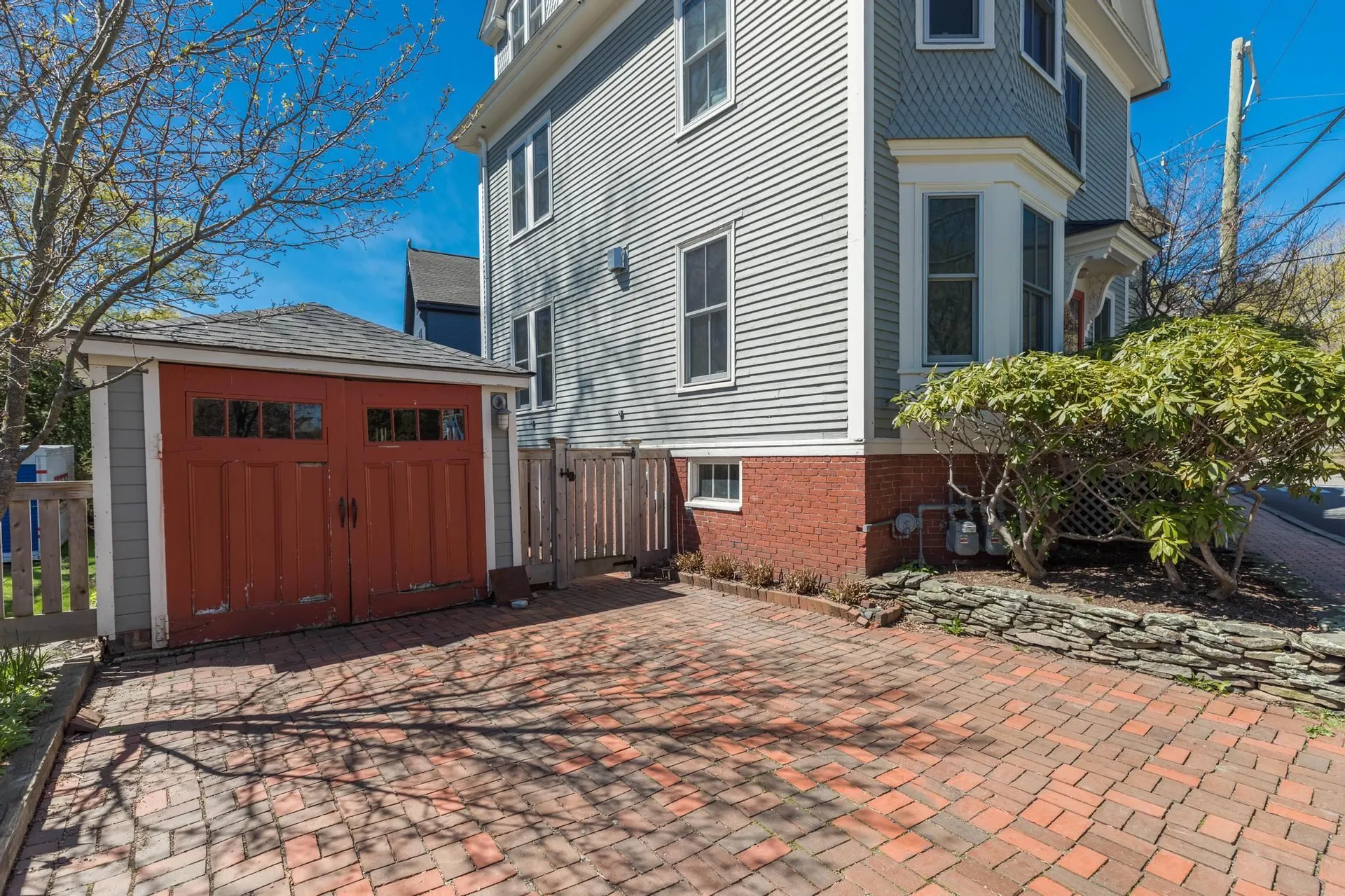 10 New Castle Avenue Portsmouth NH 03801