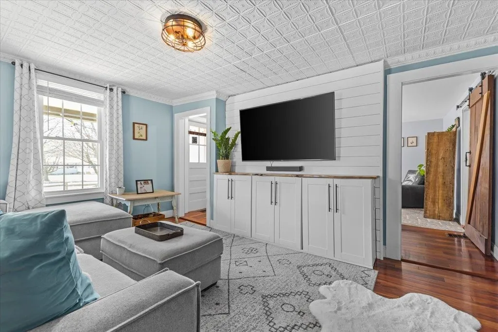 12 Julie Drive Colchester VT 05446