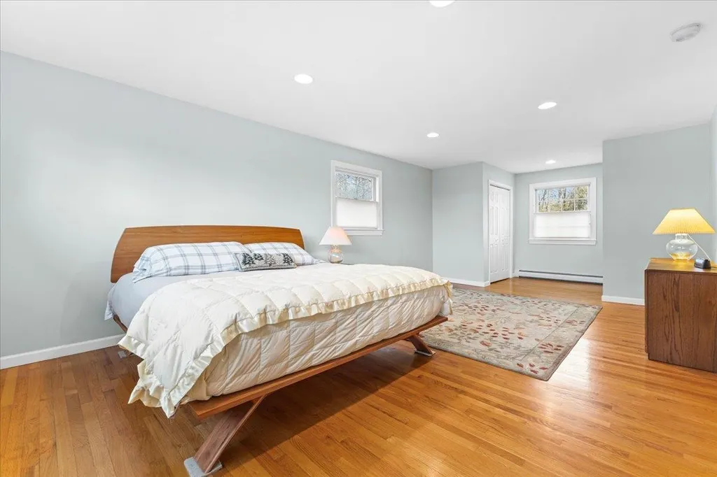 59 Stirling Place Burlington VT 05408