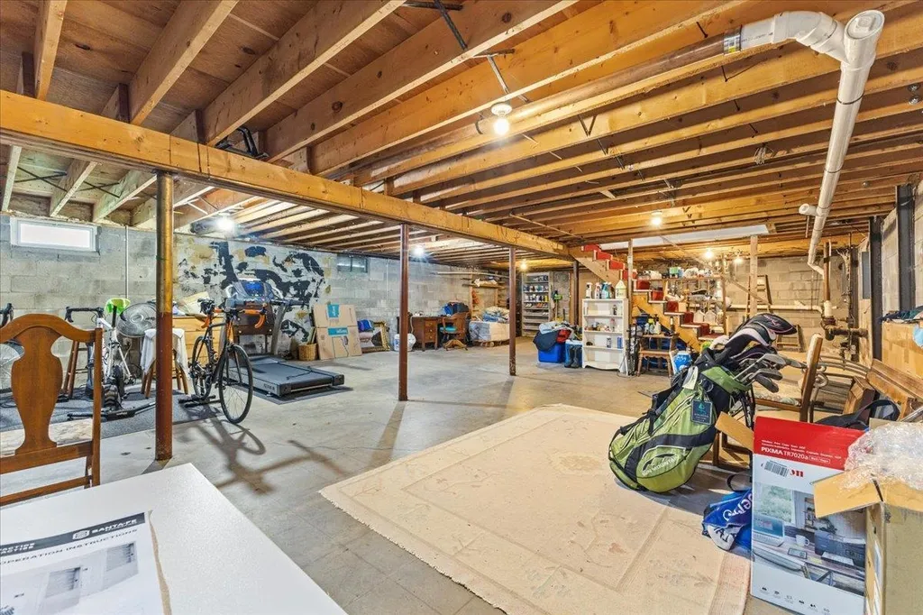 59 Stirling Place Burlington VT 05408