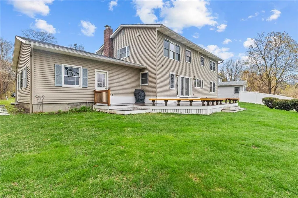 59 Stirling Place Burlington VT 05408