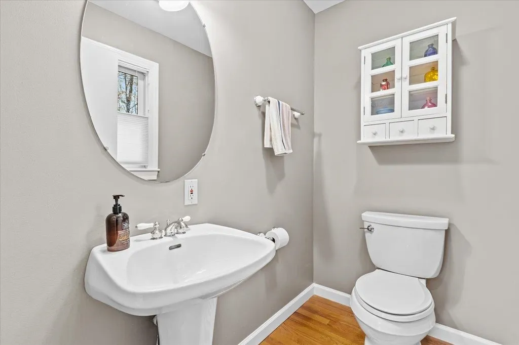 59 Stirling Place Burlington VT 05408