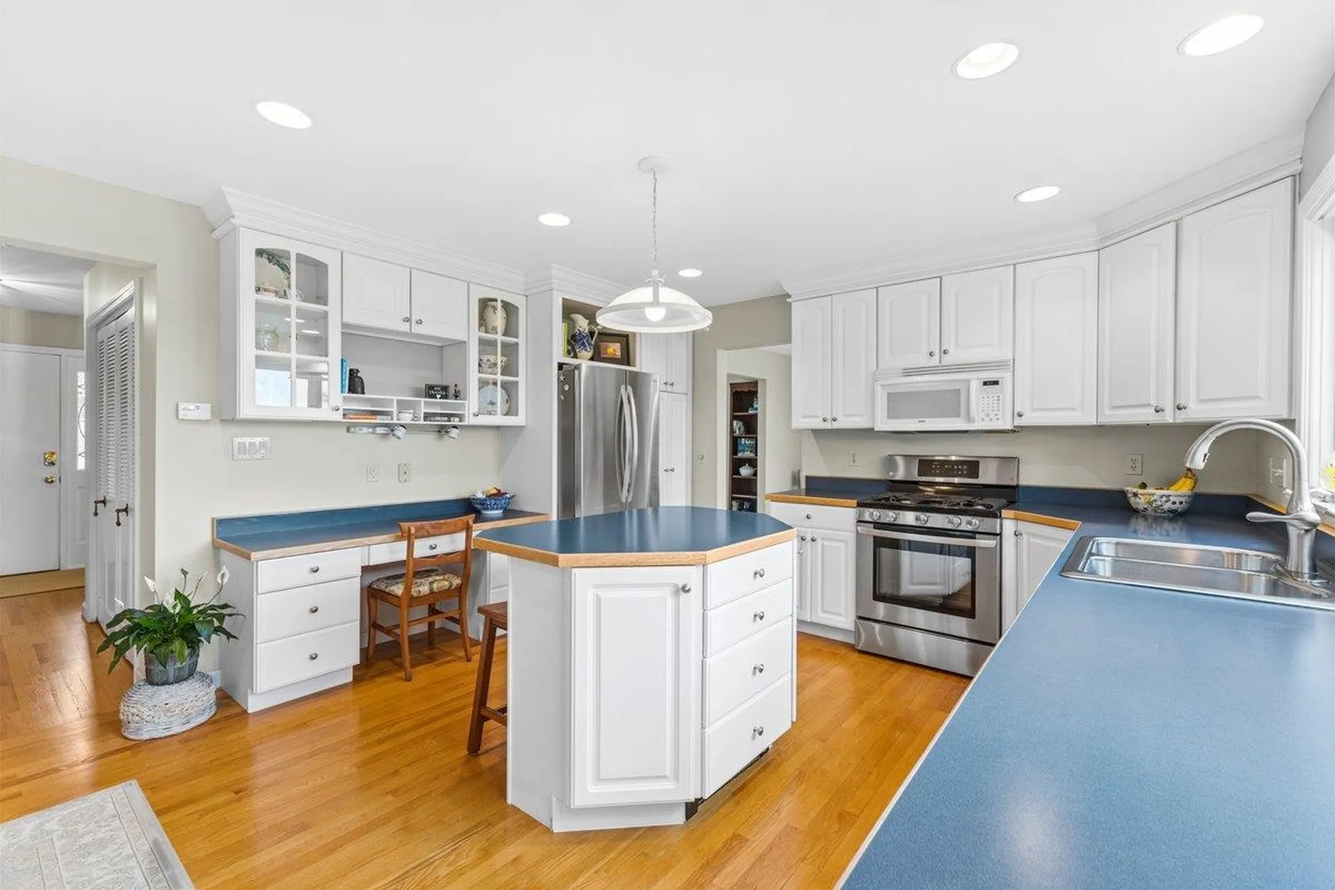 59 Stirling Place Burlington VT 05408