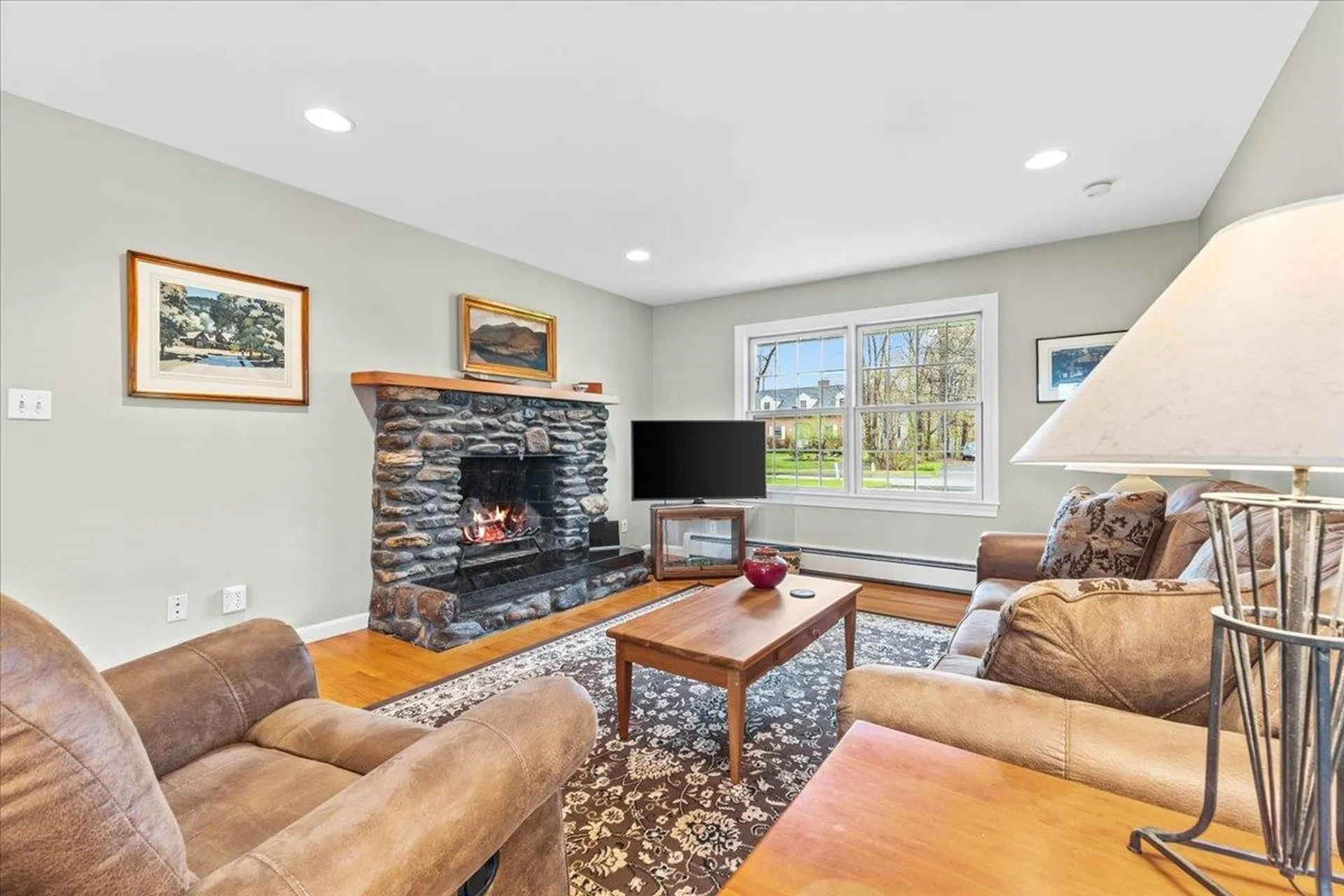 59 Stirling Place Burlington VT 05408