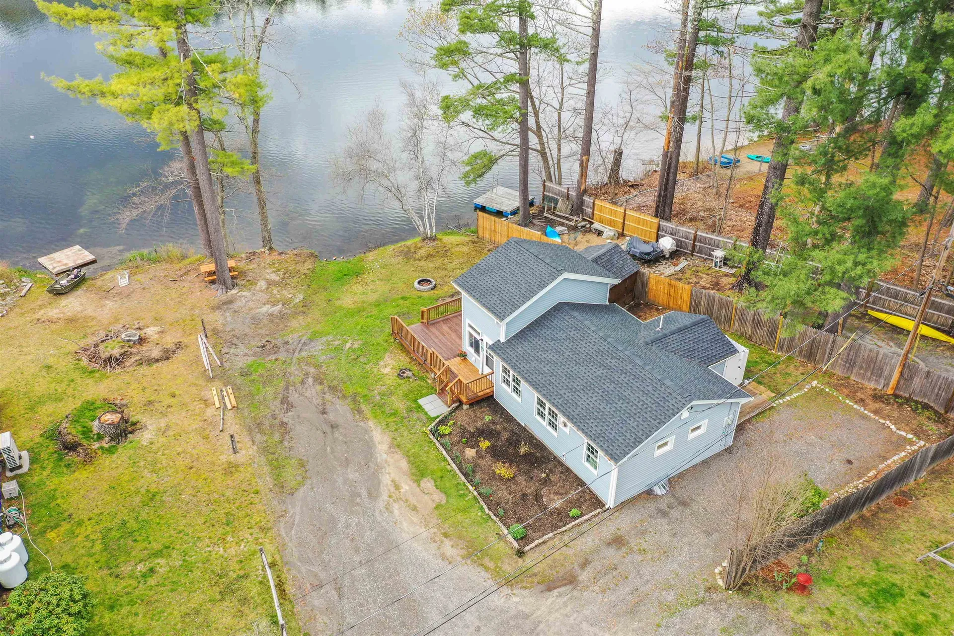 9 Hanson Way Hollis NH 03049