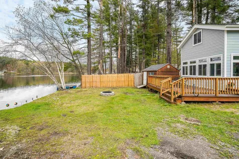 9 Hanson Way Hollis NH 03049