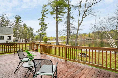 9 Hanson Way Hollis NH 03049
