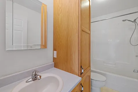 65 New Garden Road Wolfeboro NH 03894