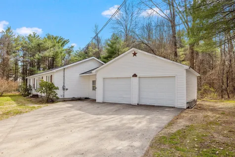 65 New Garden Road Wolfeboro NH 03894