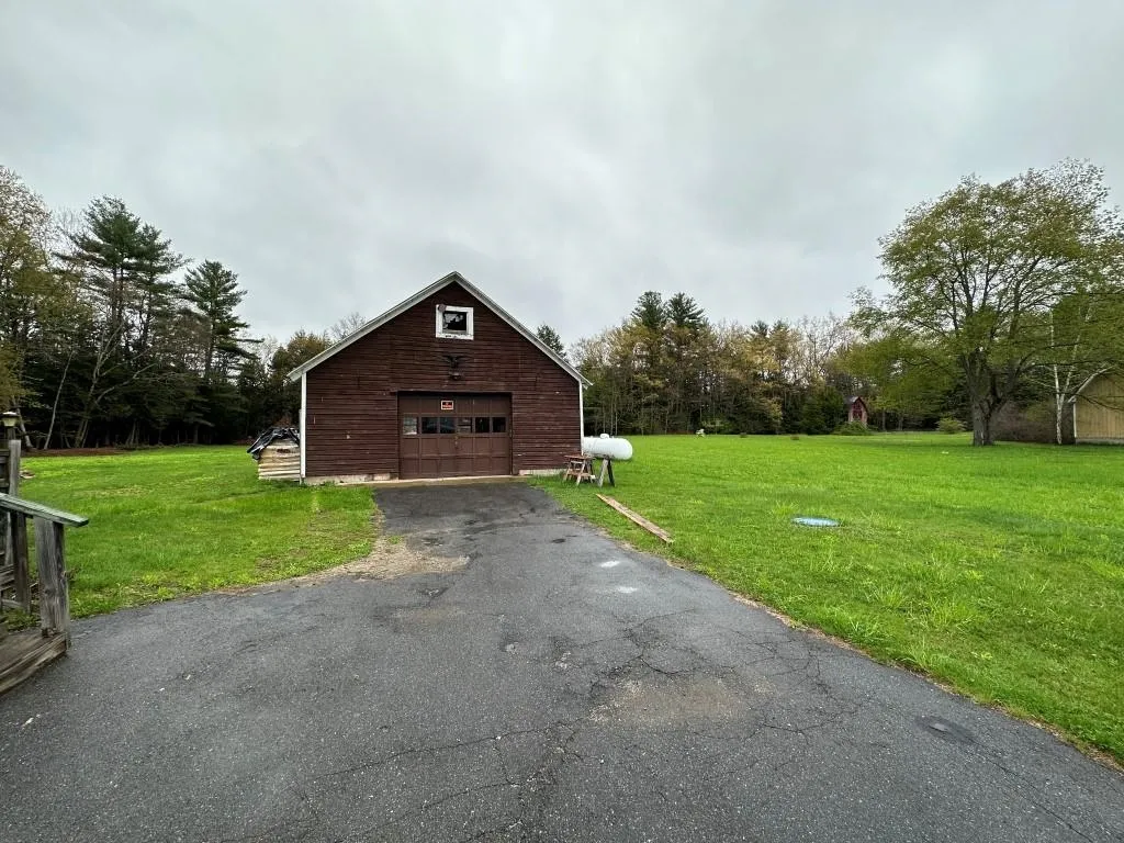127 Meetinghouse Road Hinsdale NH 03451