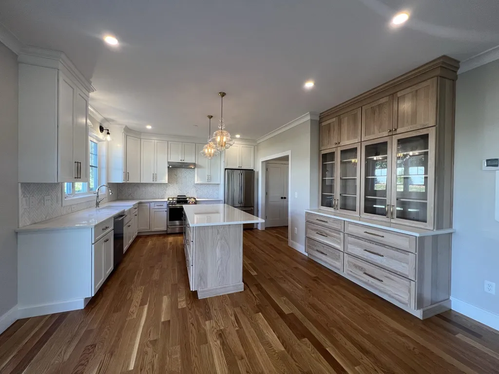 24 Sage Lane Portsmouth NH 03801
