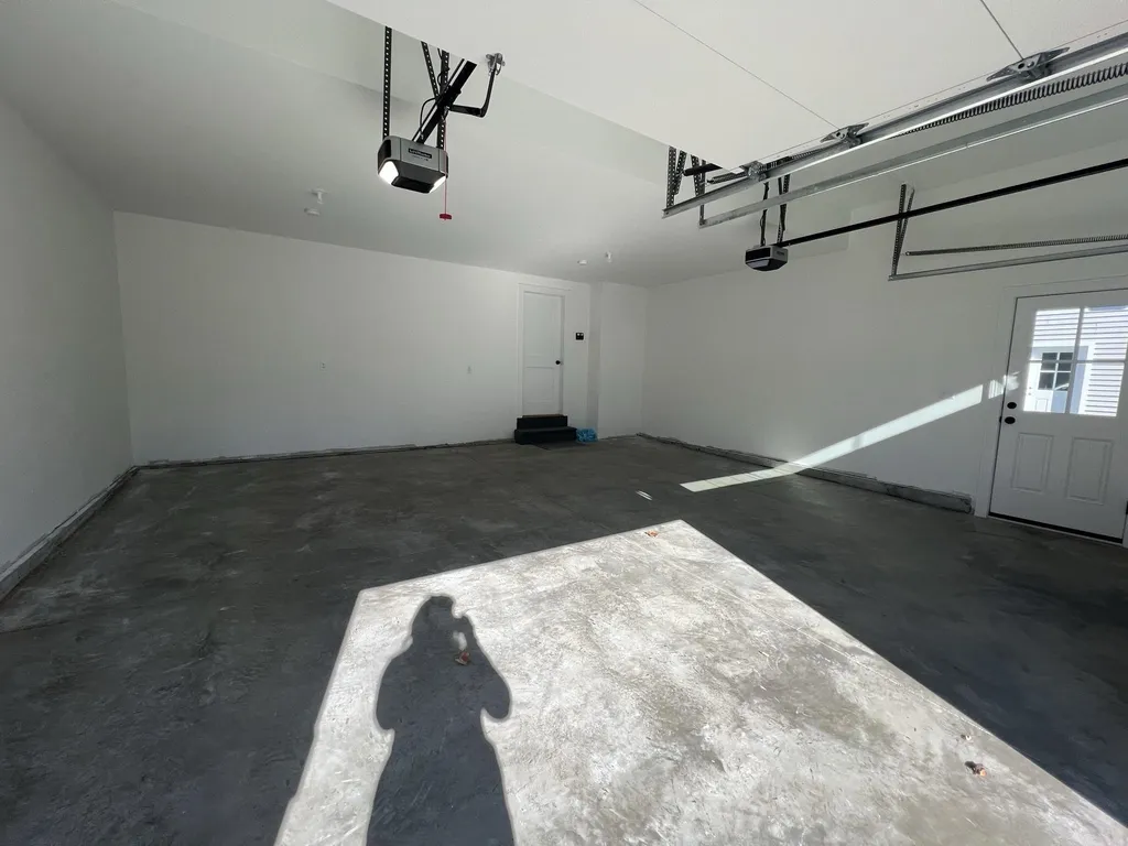 24 Sage Lane Portsmouth NH 03801