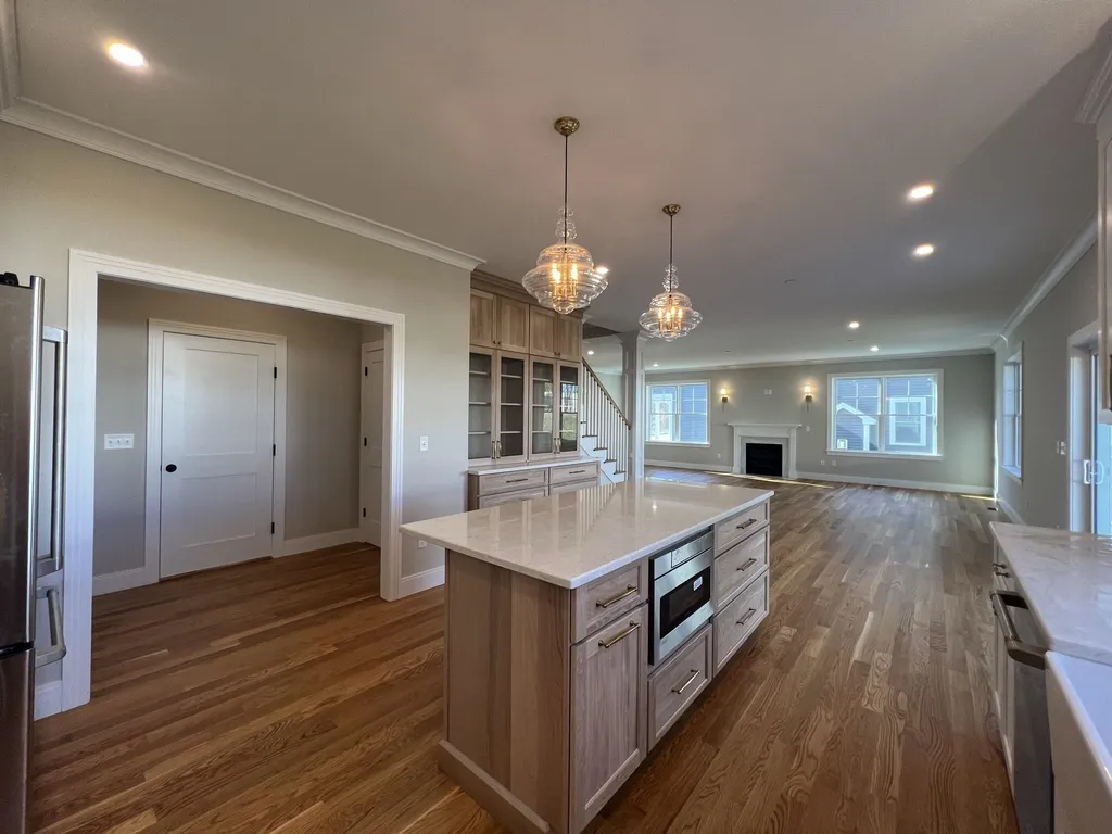 24 Sage Lane Portsmouth NH 03801