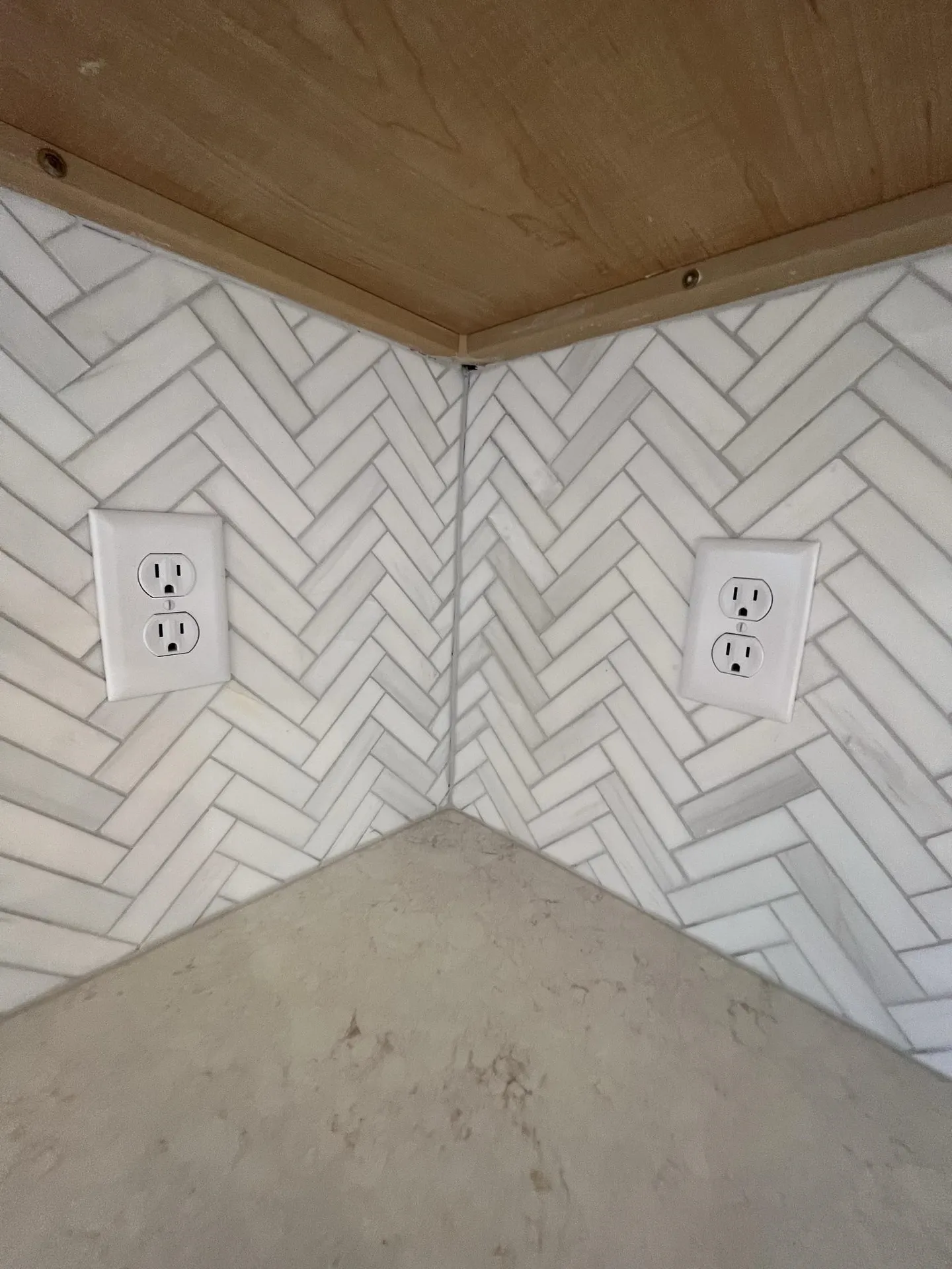 24 Sage Lane Portsmouth NH 03801