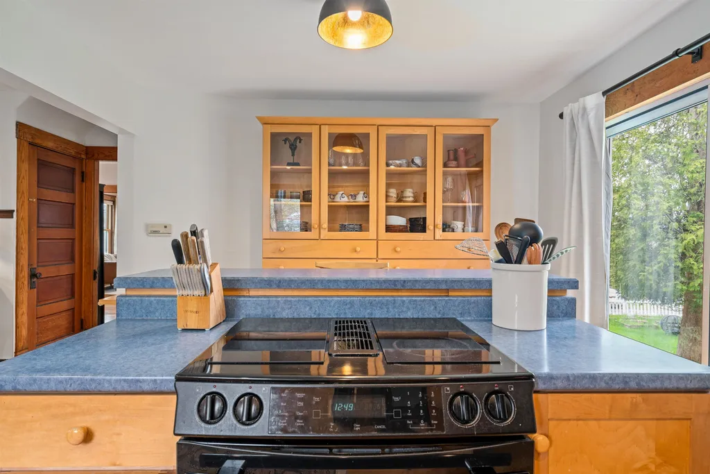 4 Farman Avenue Lebanon NH 03784
