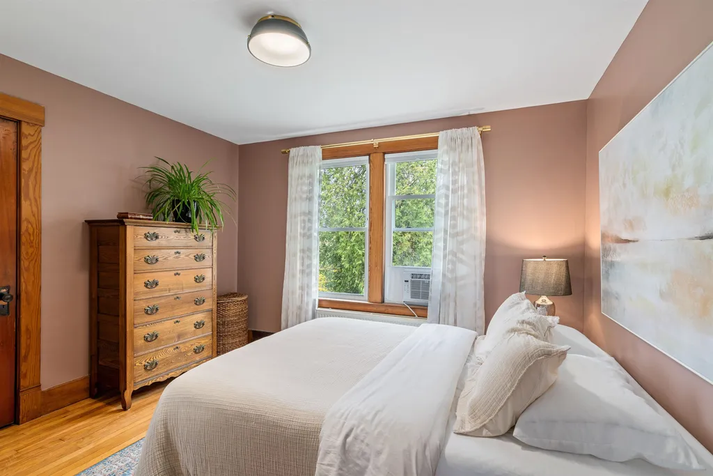 4 Farman Avenue Lebanon NH 03784