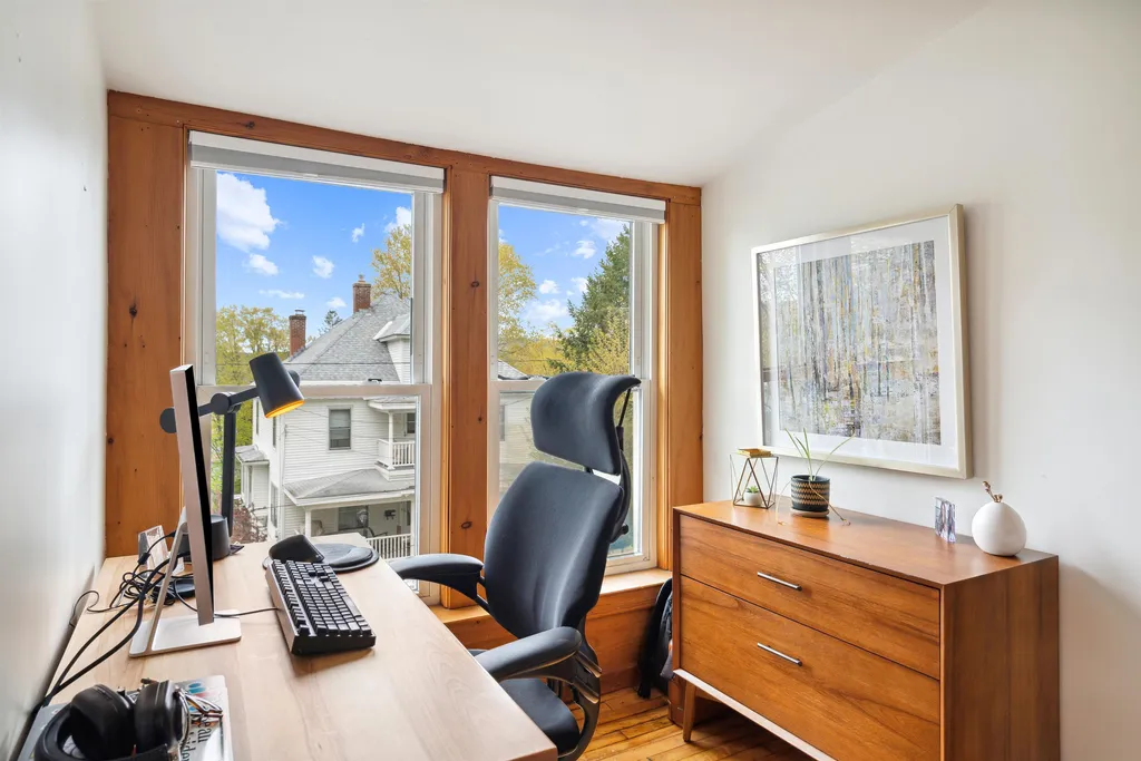 4 Farman Avenue Lebanon NH 03784