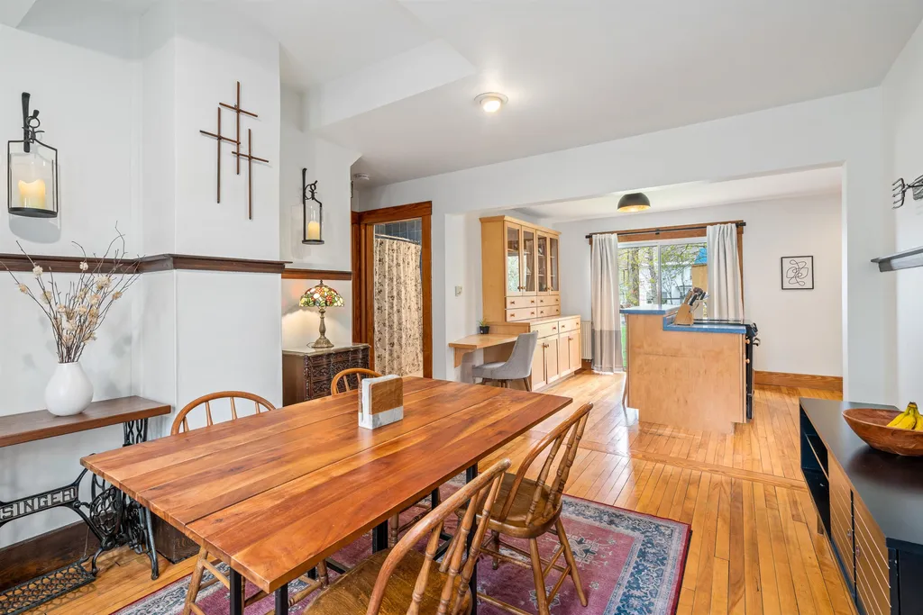 4 Farman Avenue Lebanon NH 03784
