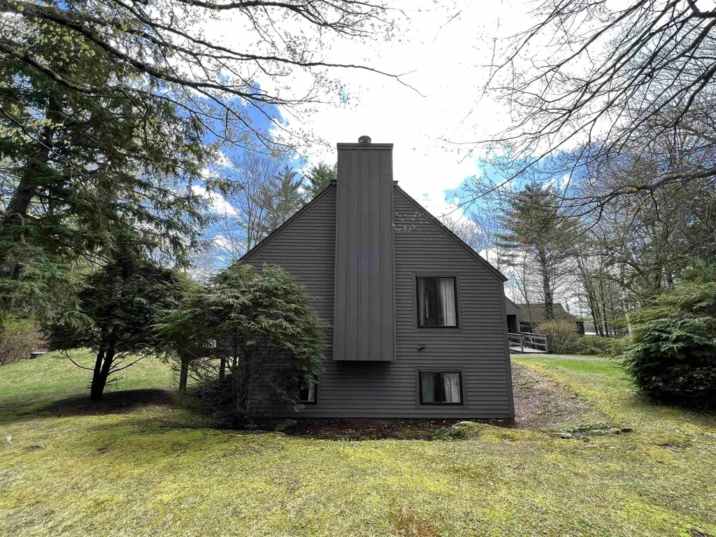 451 Williams Lane Hartford VT 05059