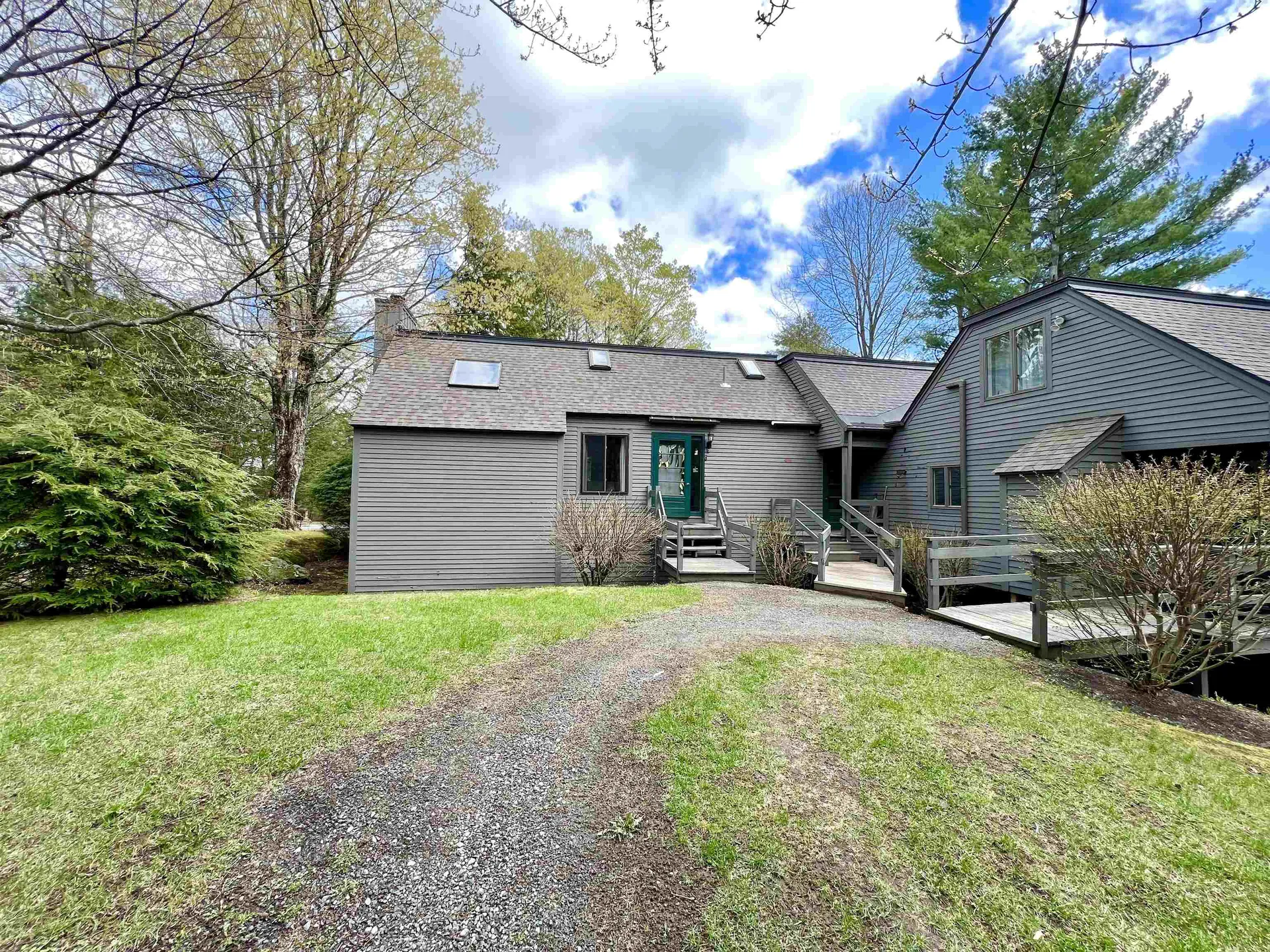 451 Williams Lane Hartford VT 05059