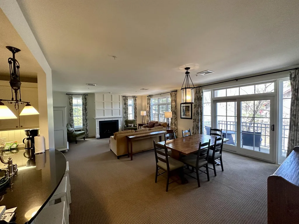 102 Forest 234 / Iii Drive Warren VT 05674