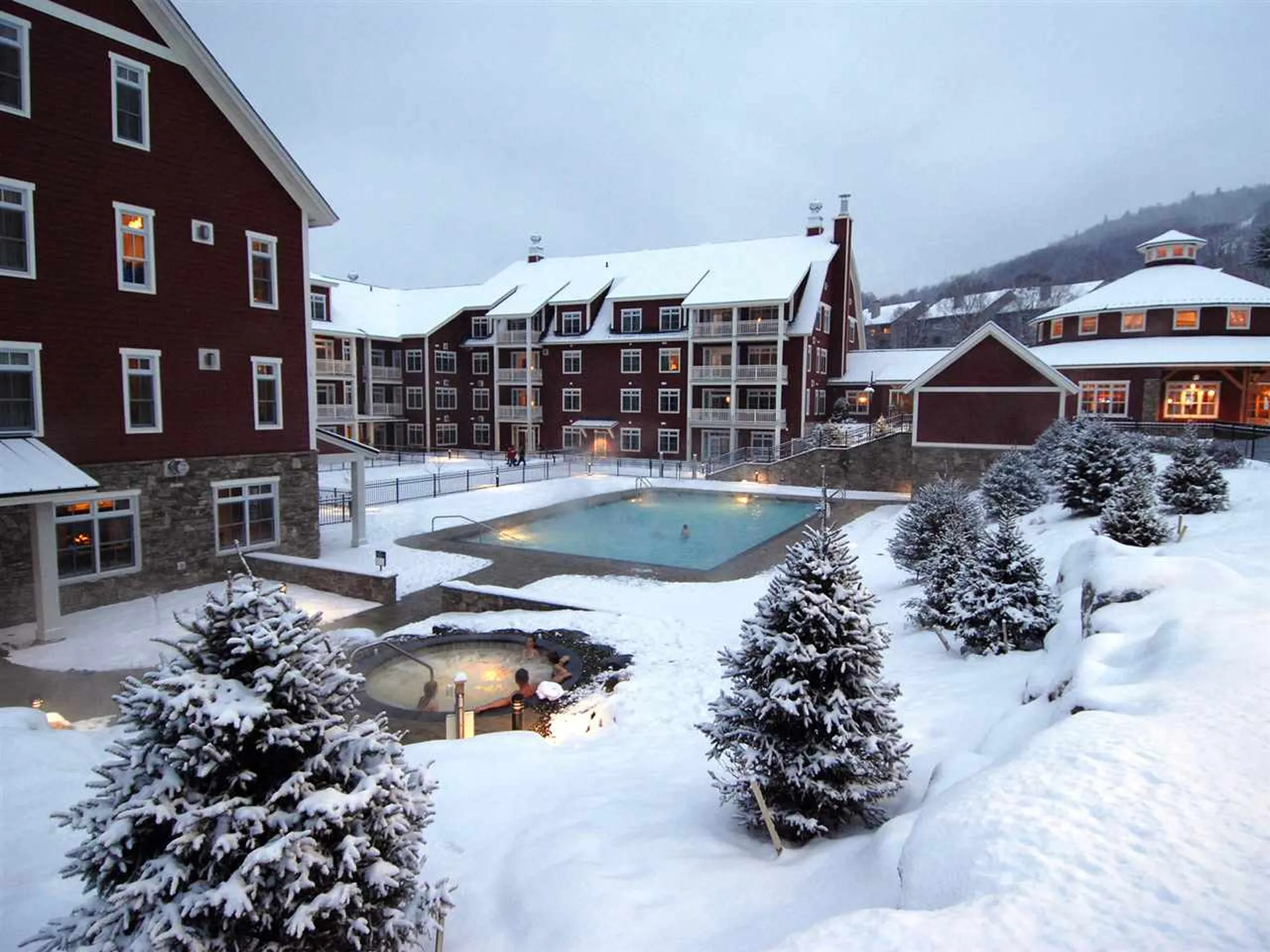 102 Forest 234 / Iii Drive Warren VT 05674