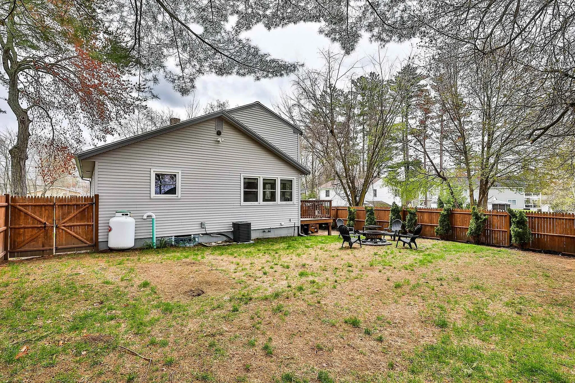 20 Betty Lane Salem NH 03079