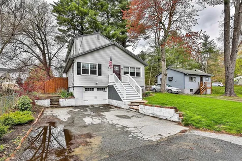 20 Betty Lane Salem NH 03079
