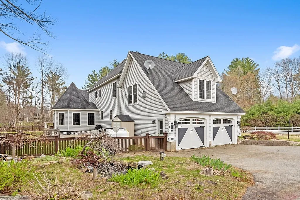 3 Theodore Avenue Salem NH 03079