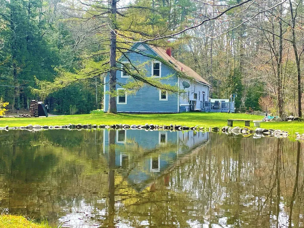 38 Shedd Road Hillsborough NH 03244