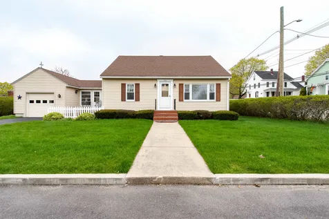 20 Roy Street Rochester NH 03867