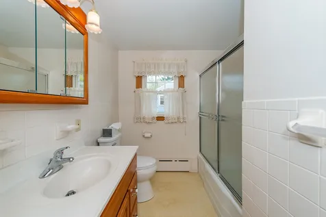 20 Roy Street Rochester NH 03867