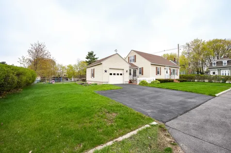20 Roy Street Rochester NH 03867