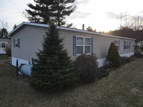 3 Temple Drive Rochester NH 03868
