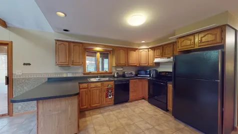 34 Washington Circle Hillsborough NH 03244