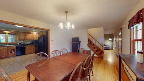 34 Washington Circle Hillsborough NH 03244