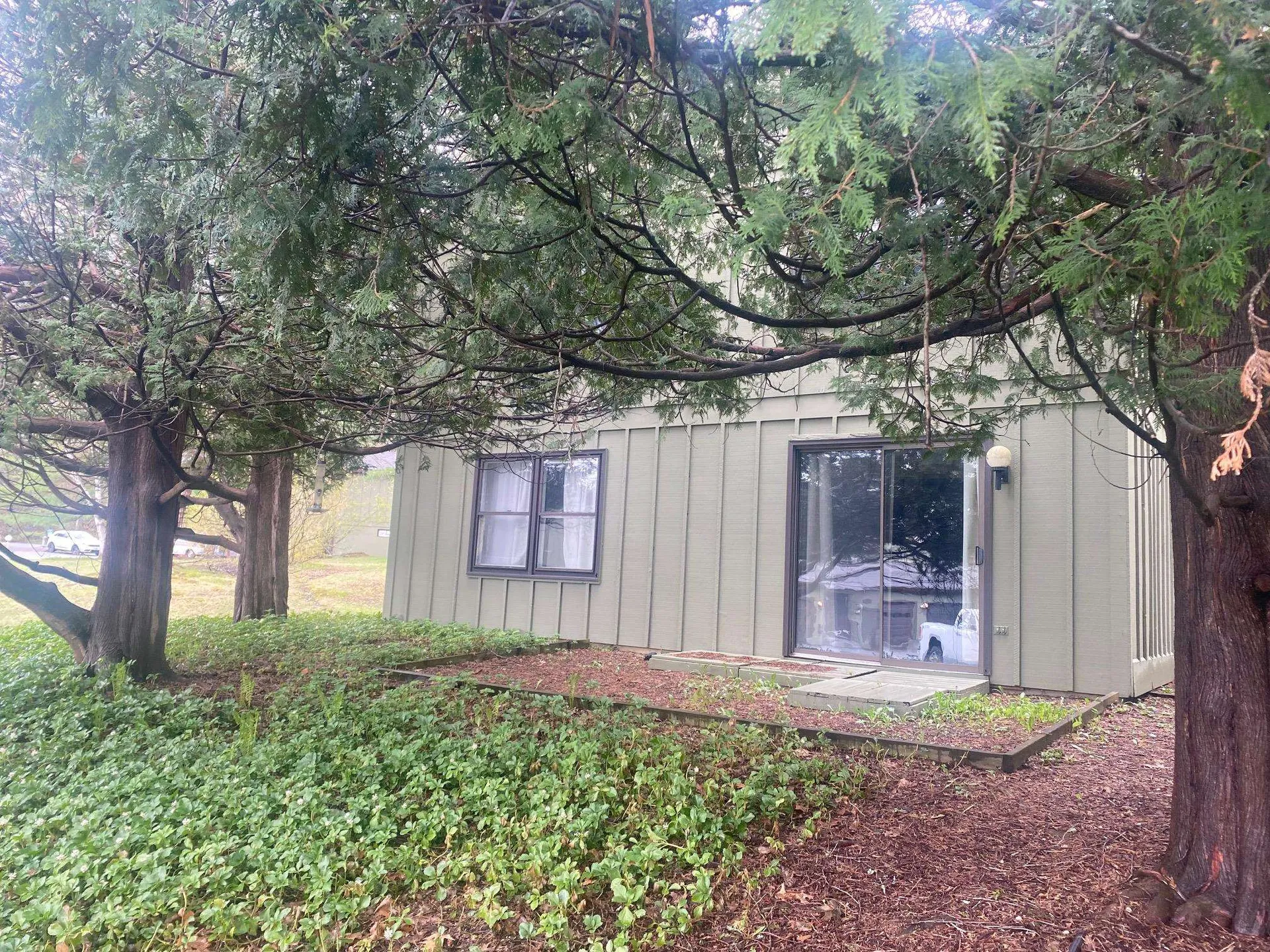 33 Floyd Avenue Lebanon NH 03784
