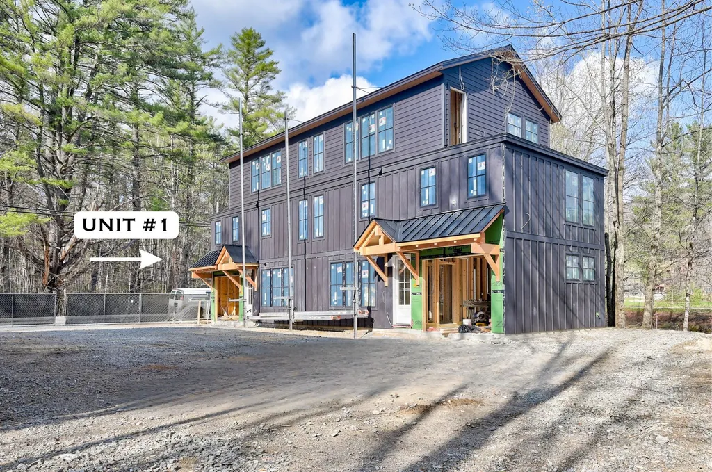 137 Skimobile Road Conway NH 03860