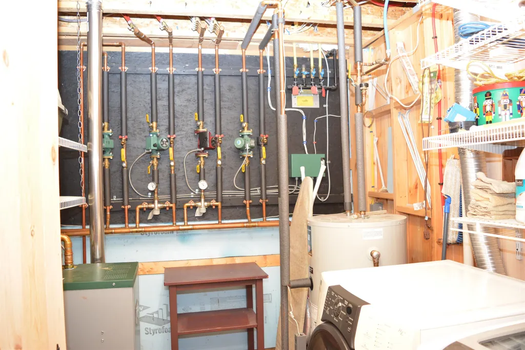 559 Route 114 Grantham NH 03753