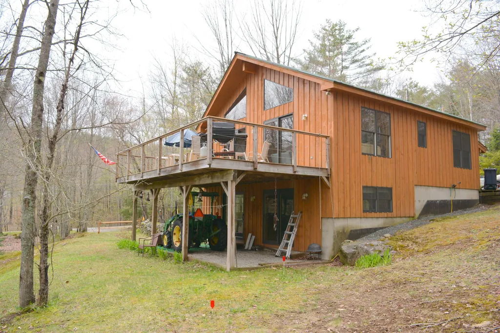 559 Route 114 Grantham NH 03753