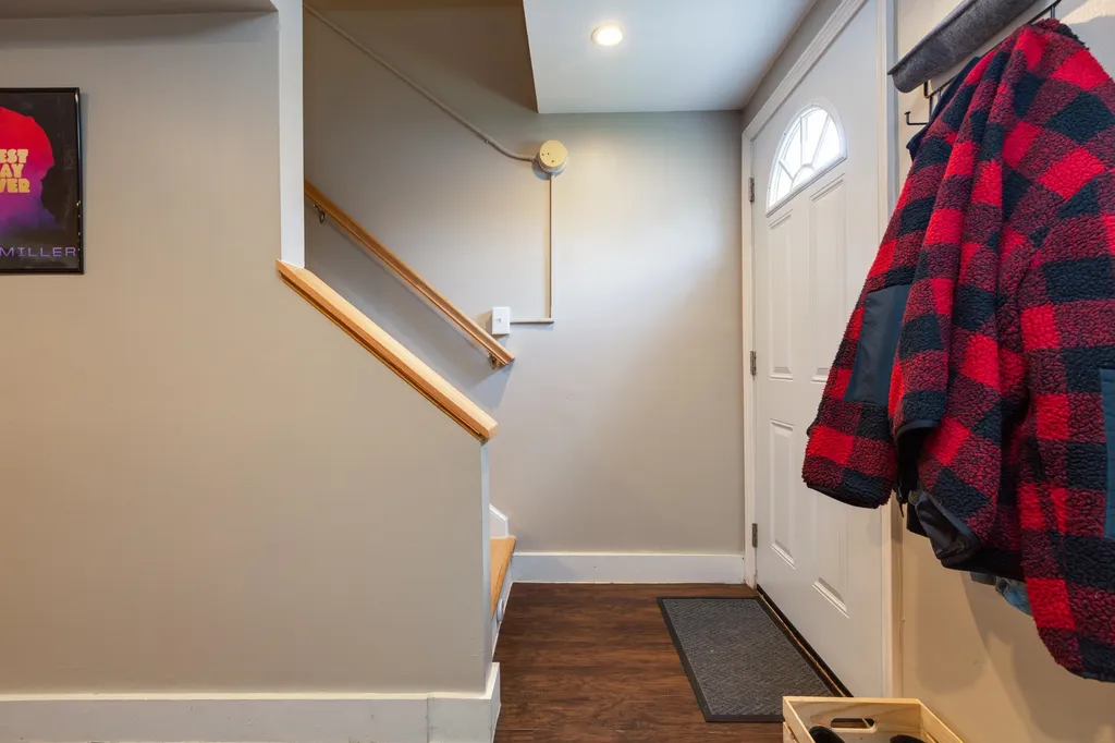 12 Burke Street Nashua NH 03060